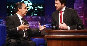 Silas Malafaia esteve no The Noite com Danilo Gentili na emissora do SBT